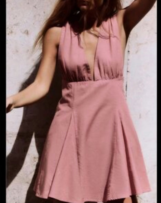 Vestido Ajustable en la Espalda ZARAD001