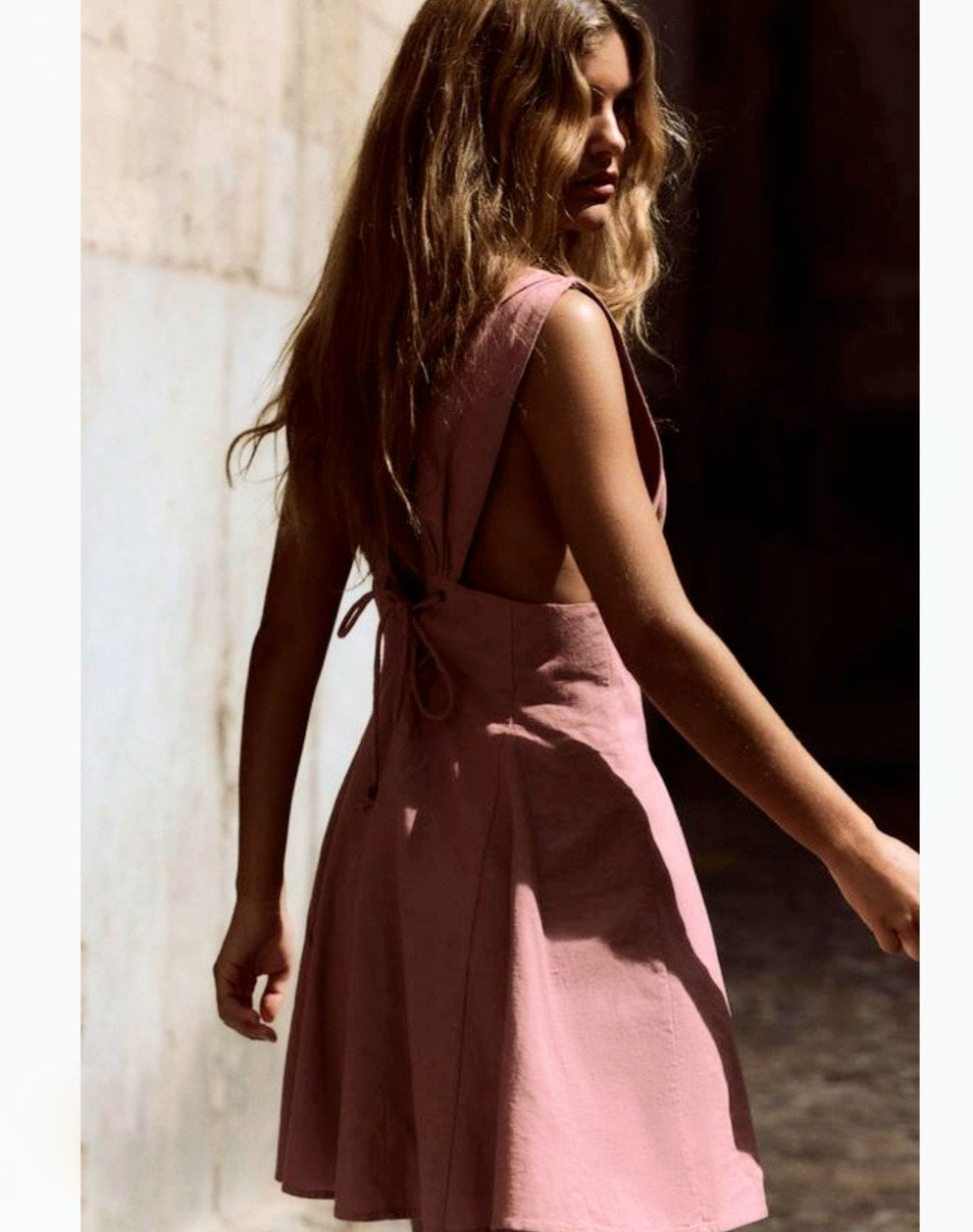 Vestido Ajustable en la Espalda ZARAD001