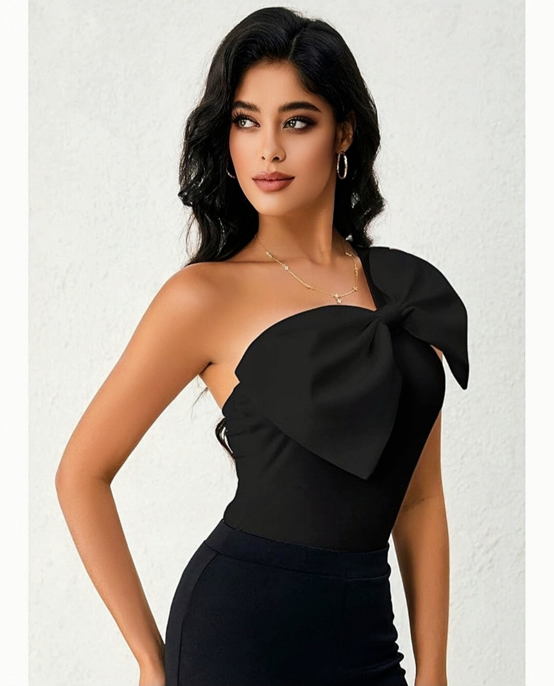 Body Negra con Detalle de Lazo ST0001